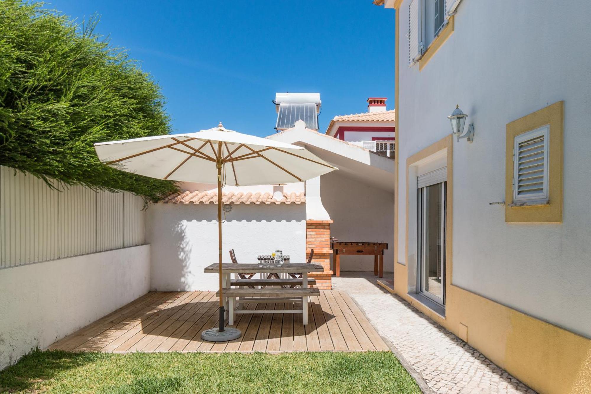 Yellow House Aldeia do Meco Εξωτερικό φωτογραφία