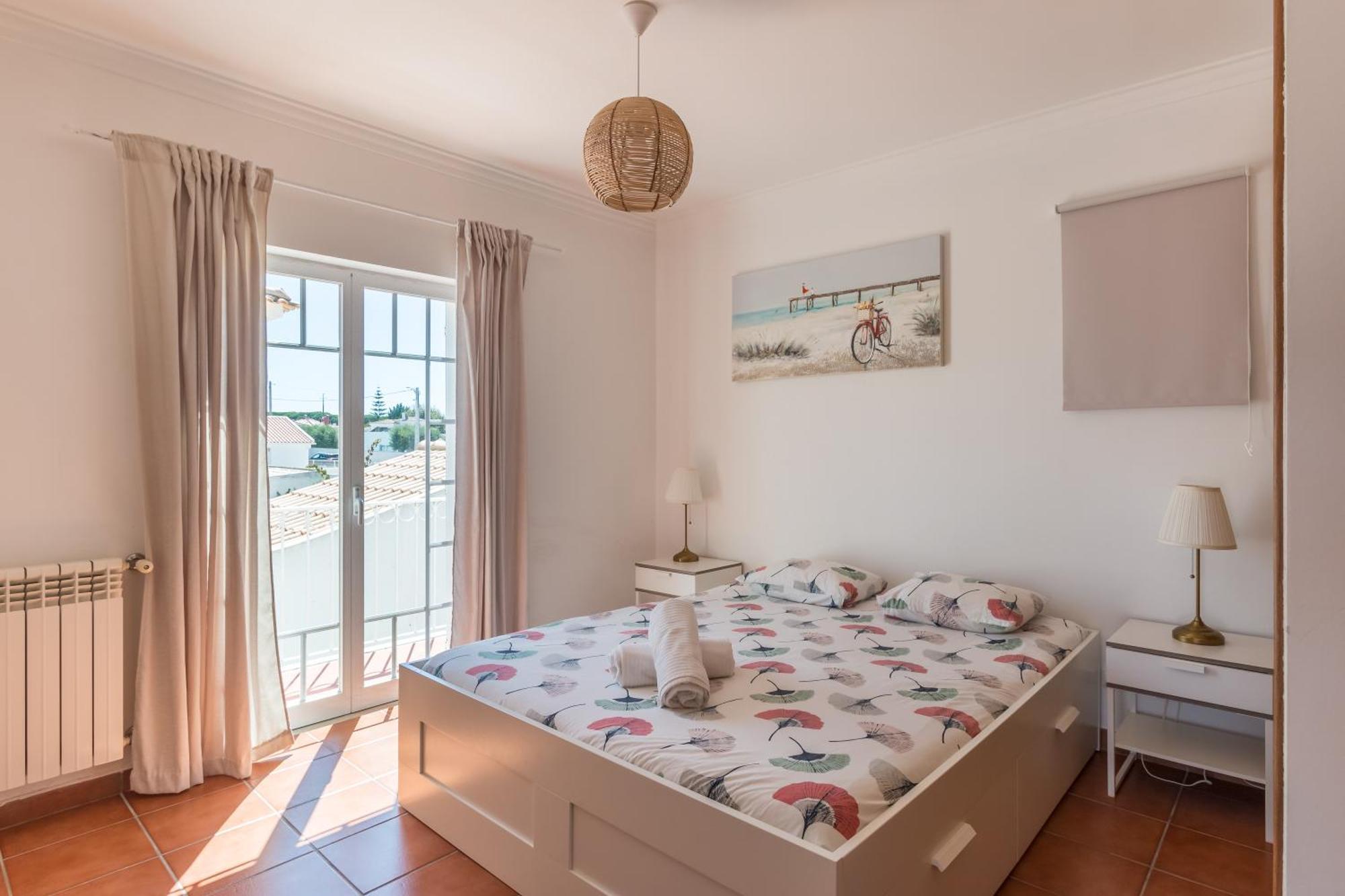 Yellow House Aldeia do Meco Εξωτερικό φωτογραφία